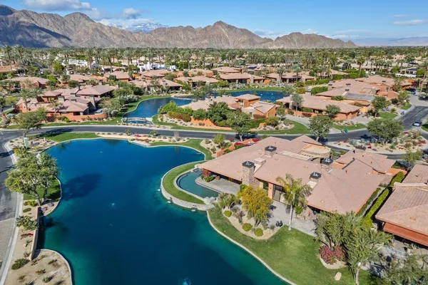 $2,500,000 | 50220 Vía Puente, La Quinta, CA 92253