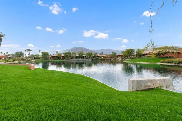 $2,500,000 | 50220 Vía Puente, La Quinta, CA 92253