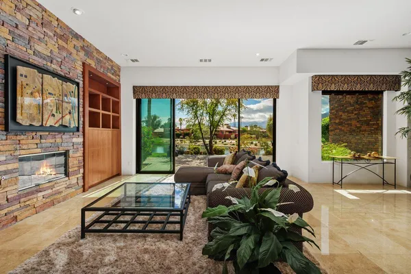 $2,500,000 | 50220 Vía Puente, La Quinta, CA 92253