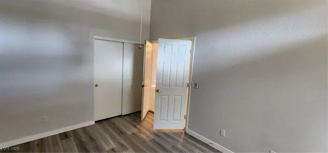 $2,875 | 965 East Eldorado Lane, Las Vegas, NV 89123