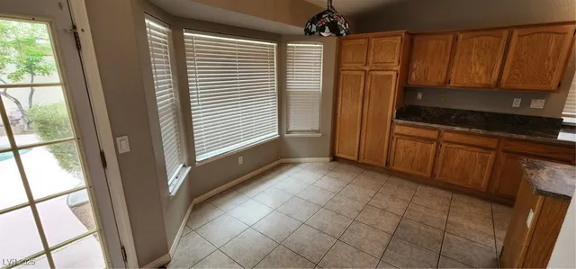 $2,875 | 965 East Eldorado Lane, Las Vegas, NV 89123
