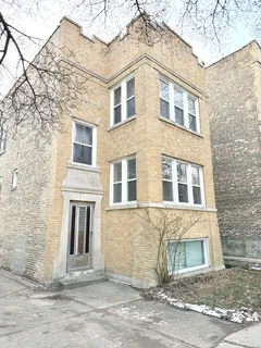 $2,000 | 4819 West Addison Street, Unit 1, Chicago, IL 60641