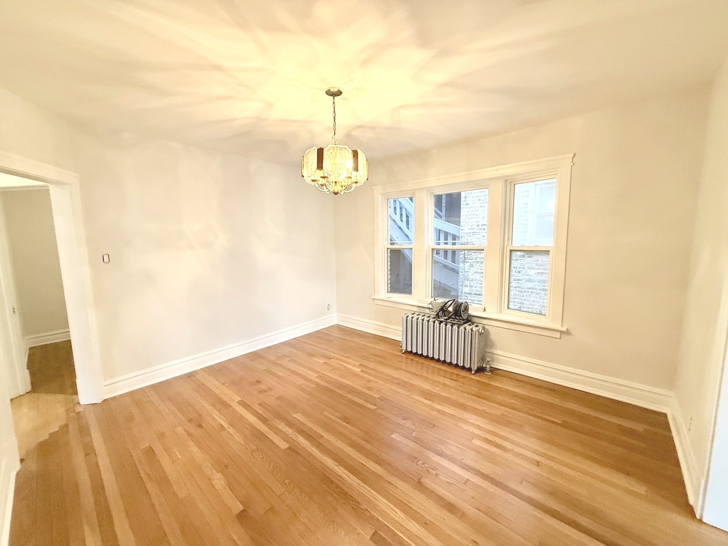 4819 West Addison Street, Unit 1 Chicago, IL 60641 - Photo 5 of 11