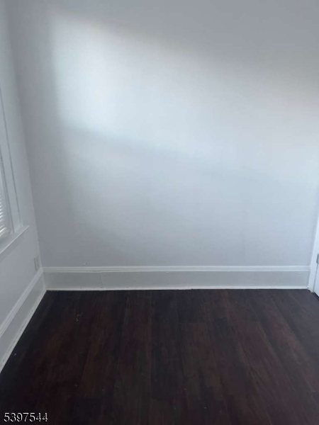 231 Alexander Street, Unit 1L Newark, NJ 07106 - Photo 3 of 6 a view of an empty room