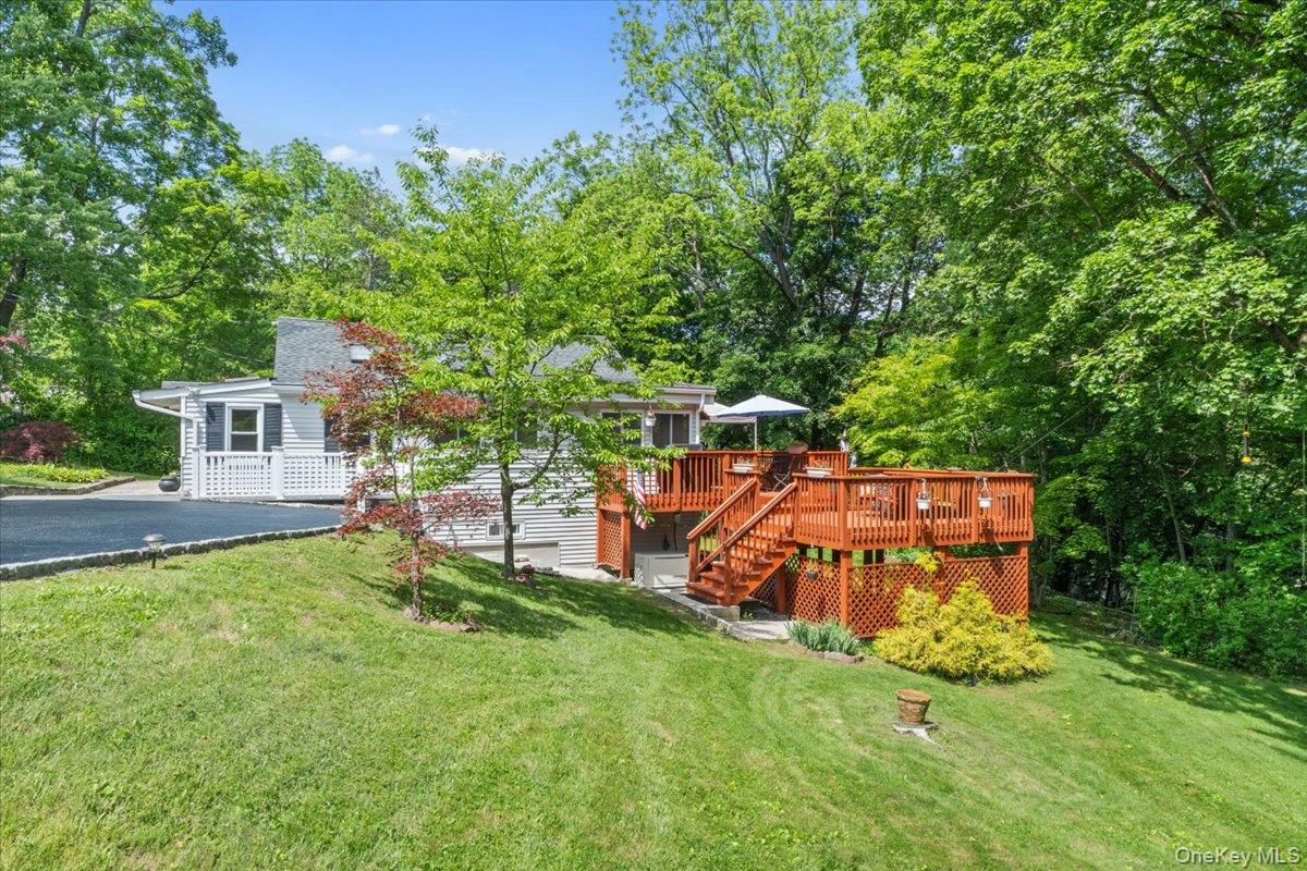 118 Hewitt Street Lake Peekskill, NY 10537 - Photo 35 of 48