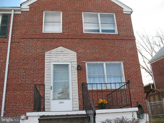 5511 Channing Road Baltimore, MD 21229 - Photo 1 of 18 Exterior (Main)