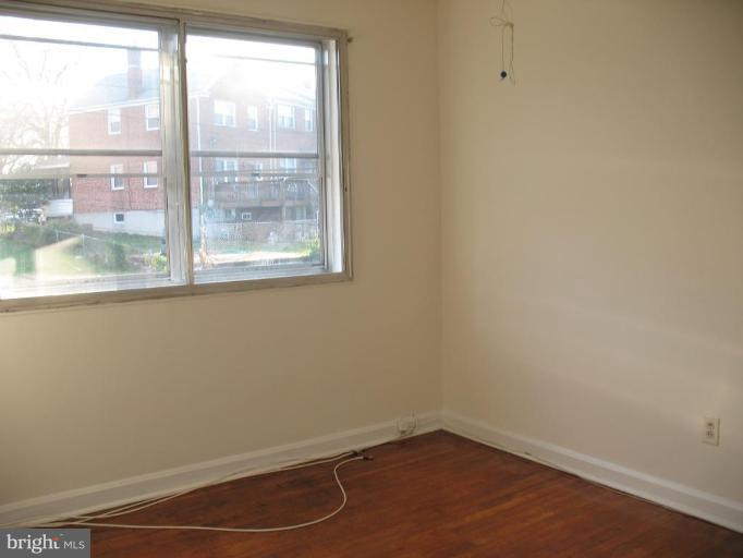 5511 Channing Road Baltimore, MD 21229 - Photo 14 of 18 Bedroom #2