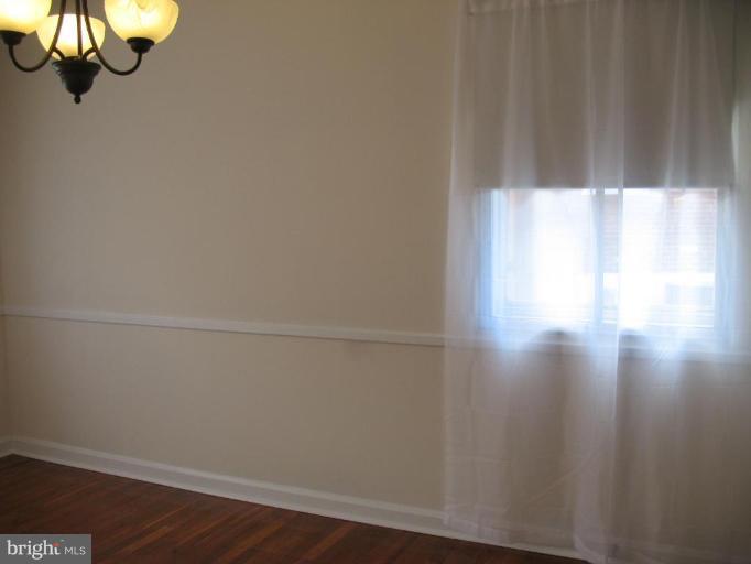 5511 Channing Road Baltimore, MD 21229 - Photo 6 of 18 Dining Room #2