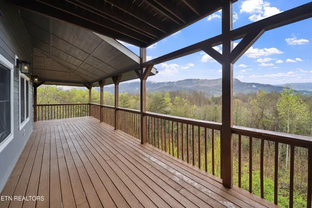 $2,200,000 | 510 Wildflower Ridge Road, Gatlinburg, TN 37738