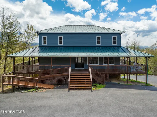 $2,200,000 | 510 Wildflower Ridge Road, Gatlinburg, TN 37738