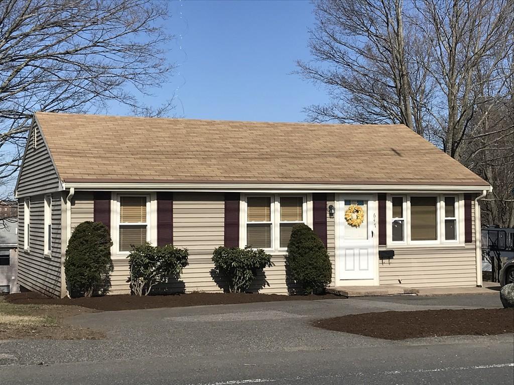 647 Trapelo Road Waltham, MA 02452 - Photo 1 of 35 Gallery Image 1
