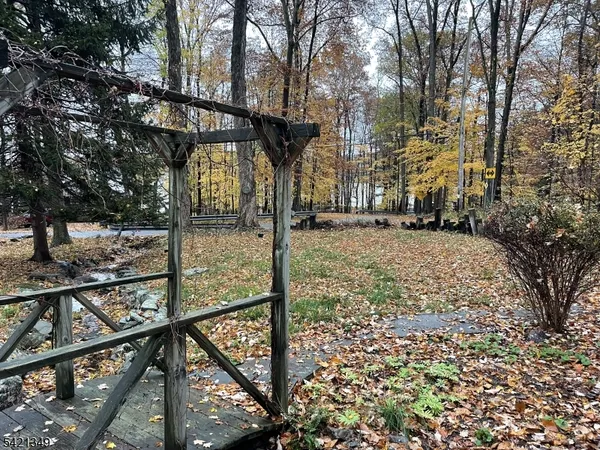 $2,425 | 138 Bearfort Road, West Milford, NJ 07480