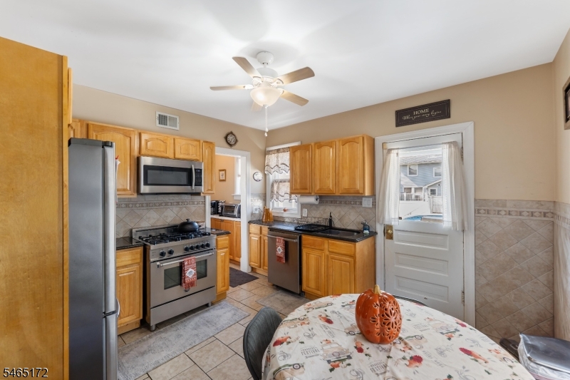20 22hillside Road Elizabeth, NJ 07208 - Photo 36 of 42 Gallery Image 36