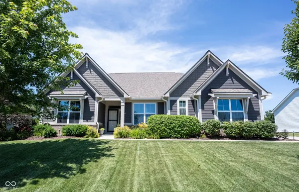 $575,000 | 16816 Oxbow Drive, Westfield, IN 46074