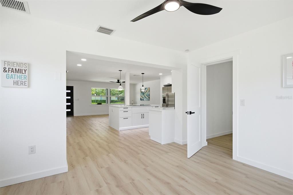 1290 Michigan Boulevard Dunedin, FL 34698 - Photo 17 of 53