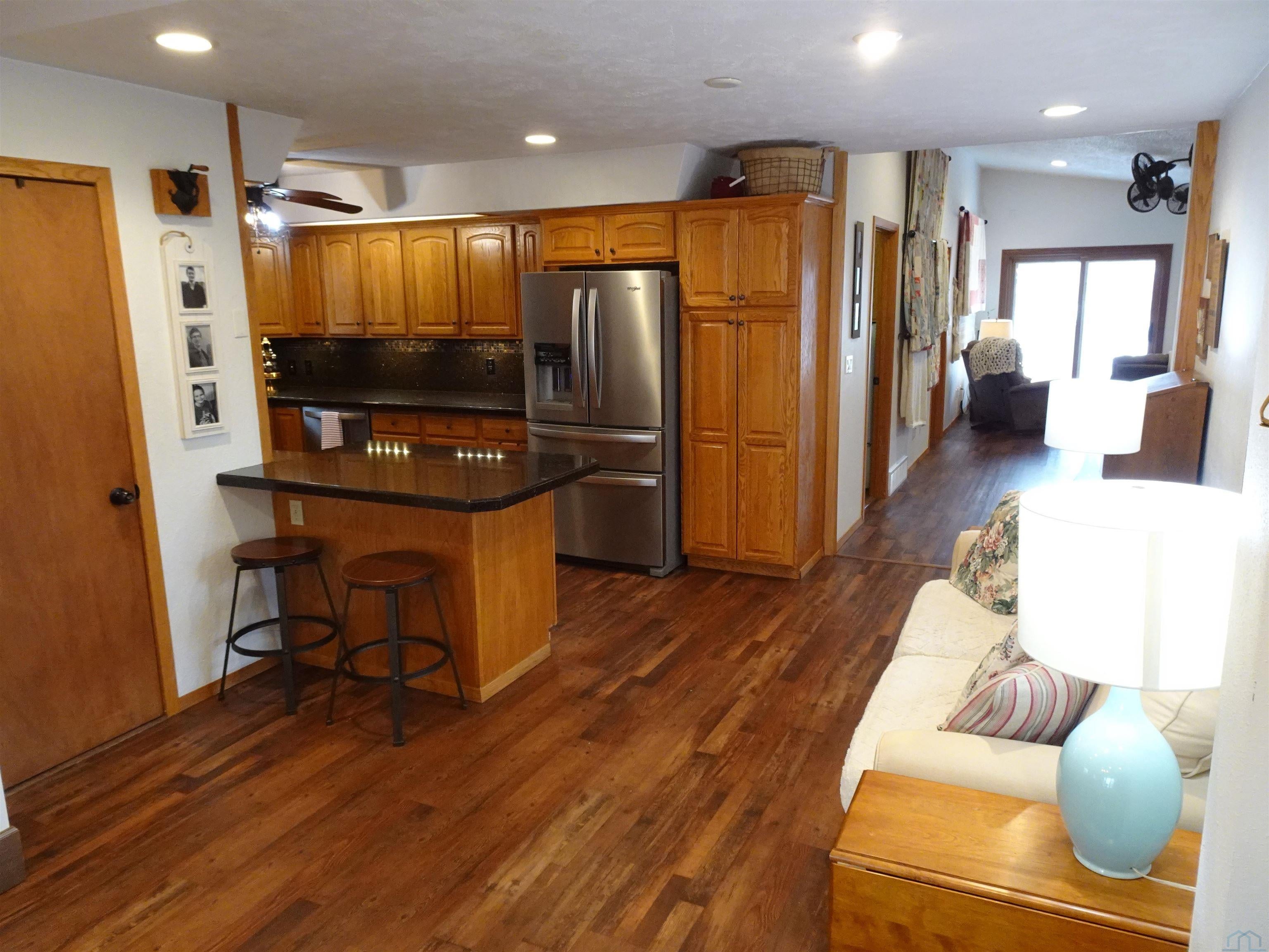 1024 7th Street Sheldon, IA 51201 - Photo 6 of 34 Gallery Image 6