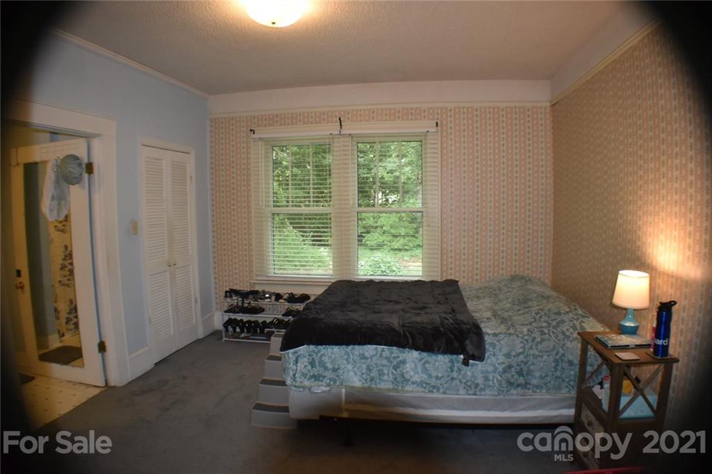 3670 Union Road Gastonia, NC 28056 - Photo 21 of 41 a en suite bathroom with a granite countertop sink and a mirror