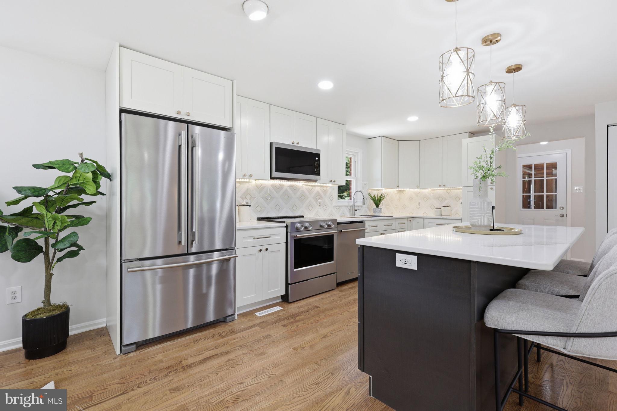 1411 Brighton Dam Road Brookeville, MD 20833 - Photo 7 of 67