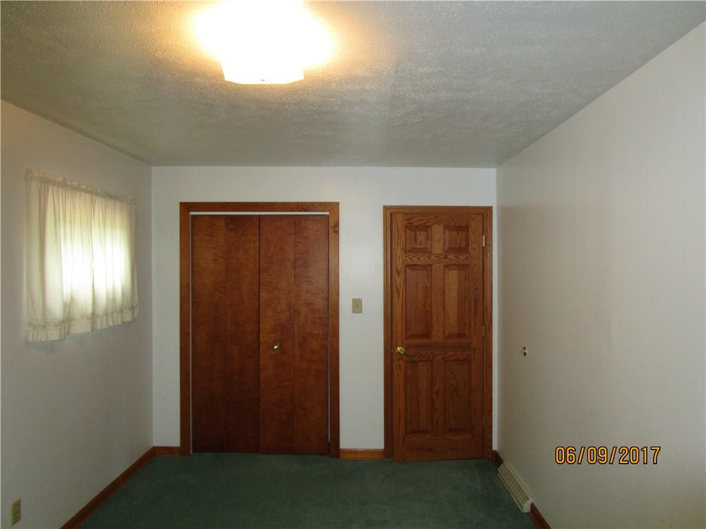 322 School Street McKees Rocks, PA 15136 - Photo 14 of 25