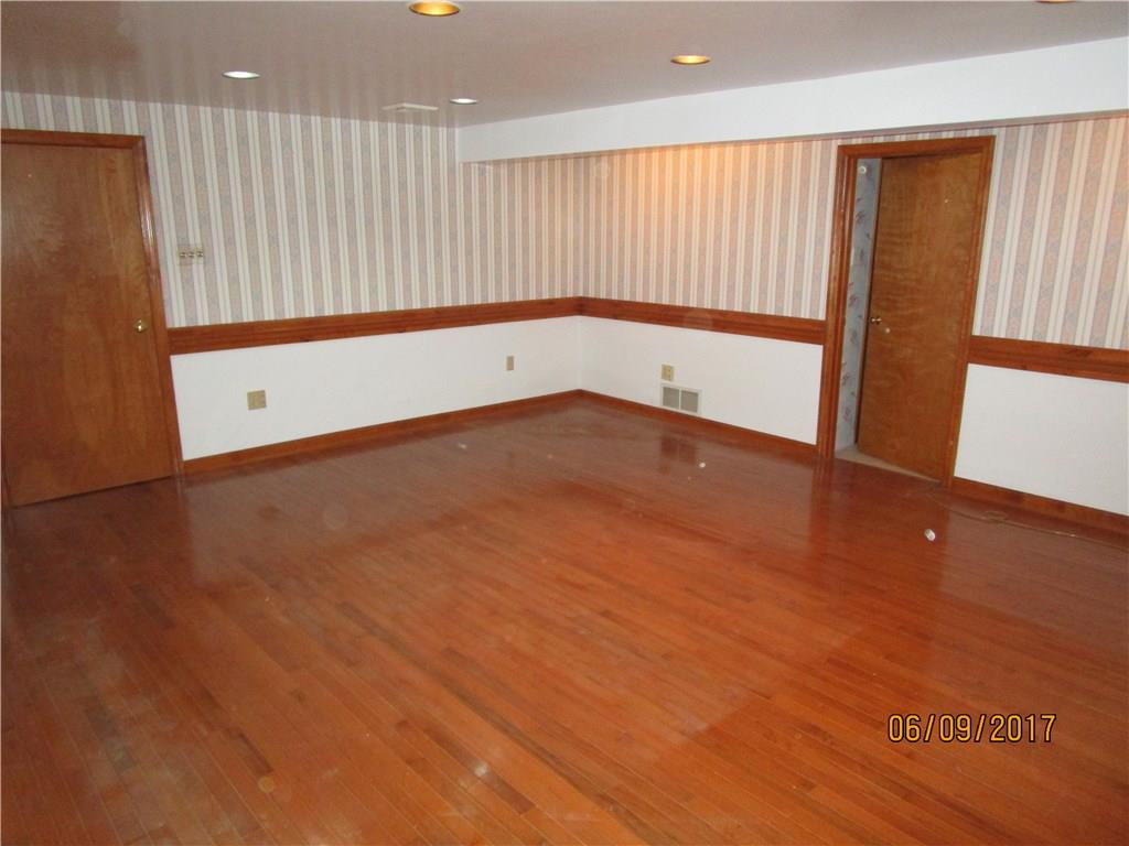322 School Street McKees Rocks, PA 15136 - Photo 19 of 25