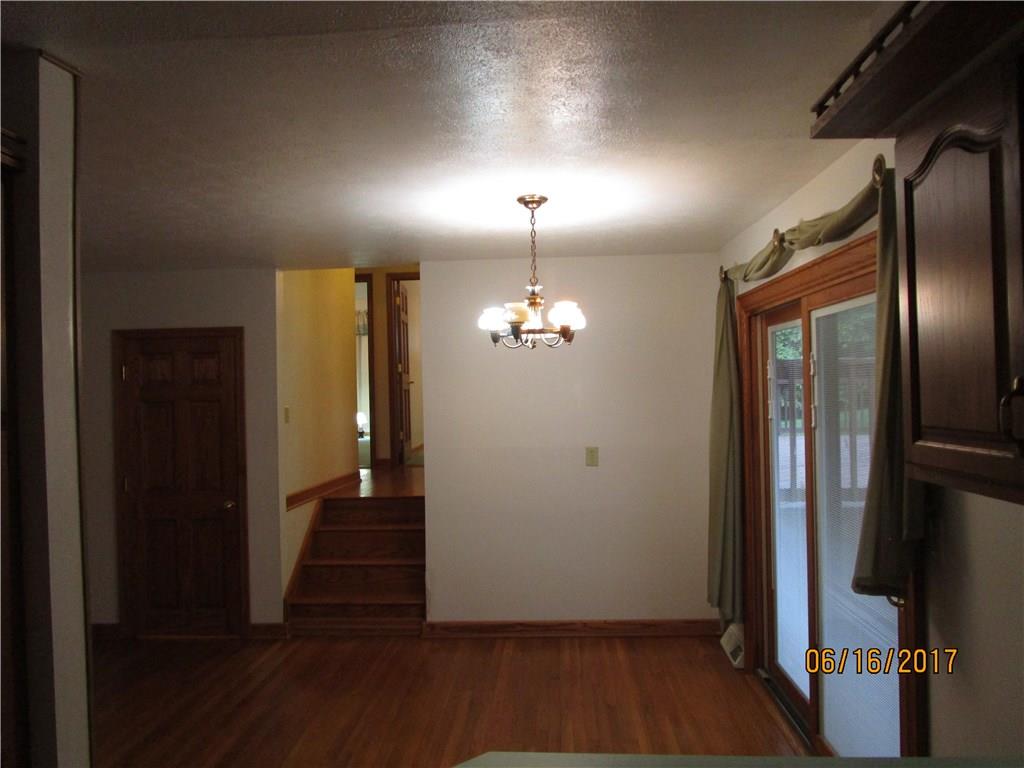 322 School Street McKees Rocks, PA 15136 - Photo 7 of 25