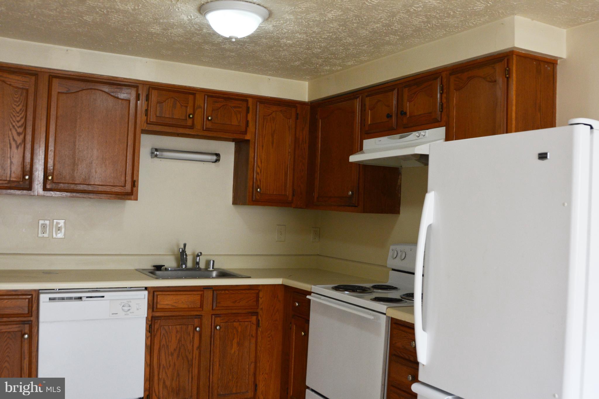 578 Cascade Way Frederick, MD 21703 - Photo 10 of 22 Kitchen