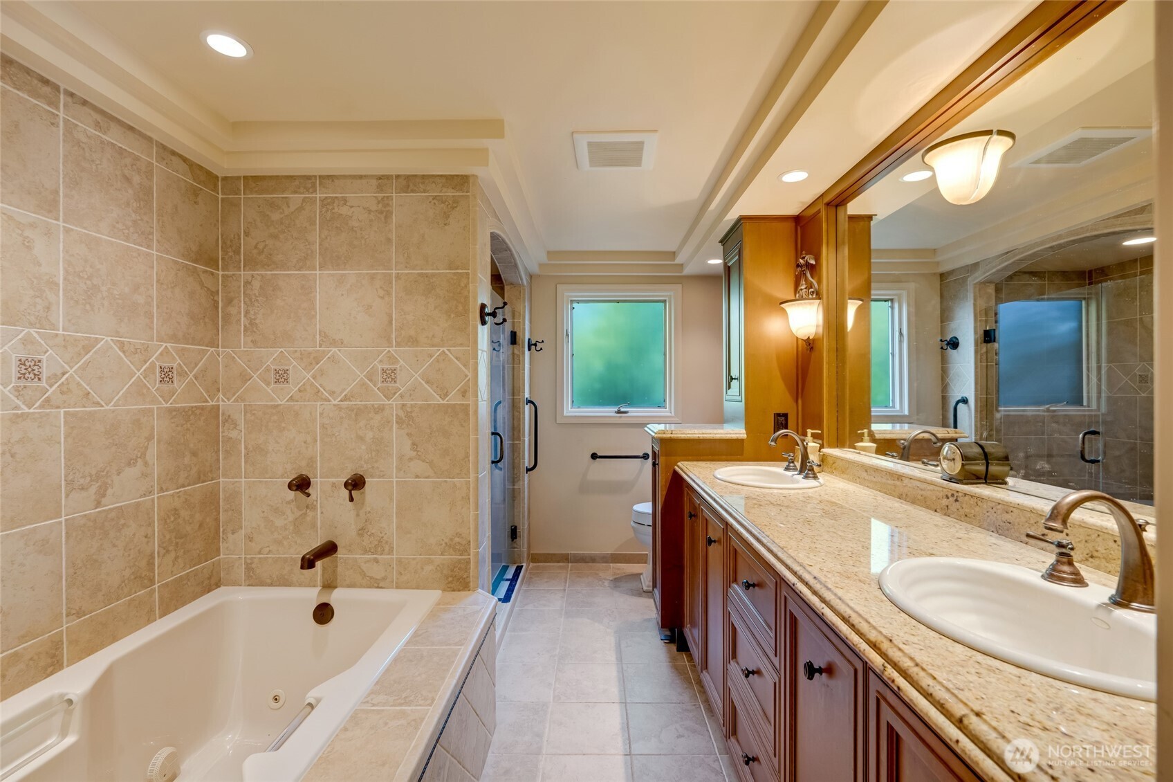 416 Alverson Boulevard Everett, WA 98201 - Photo 19 of 39