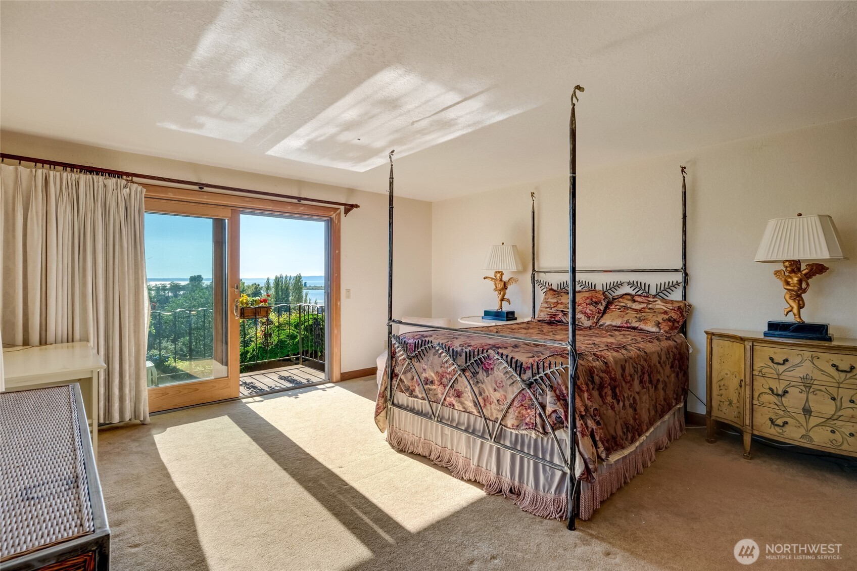 416 Alverson Boulevard Everett, WA 98201 - Photo 26 of 39