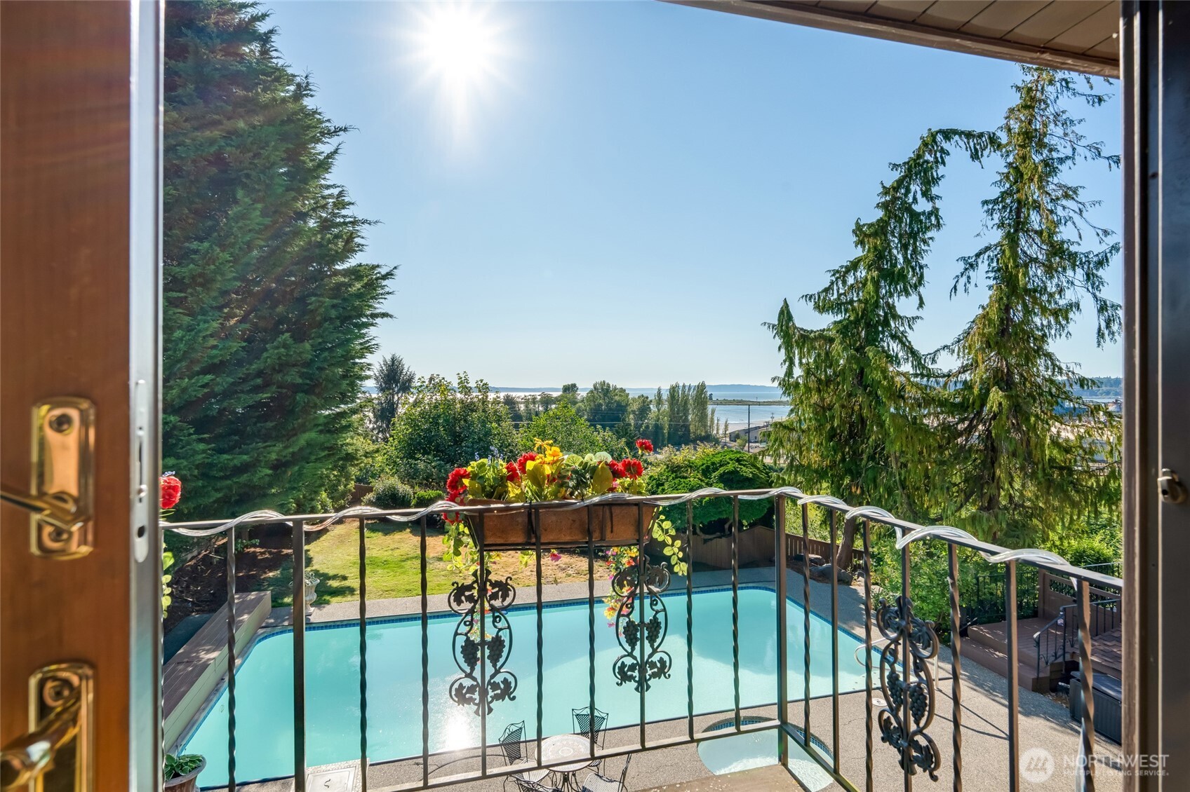 416 Alverson Boulevard Everett, WA 98201 - Photo 27 of 39