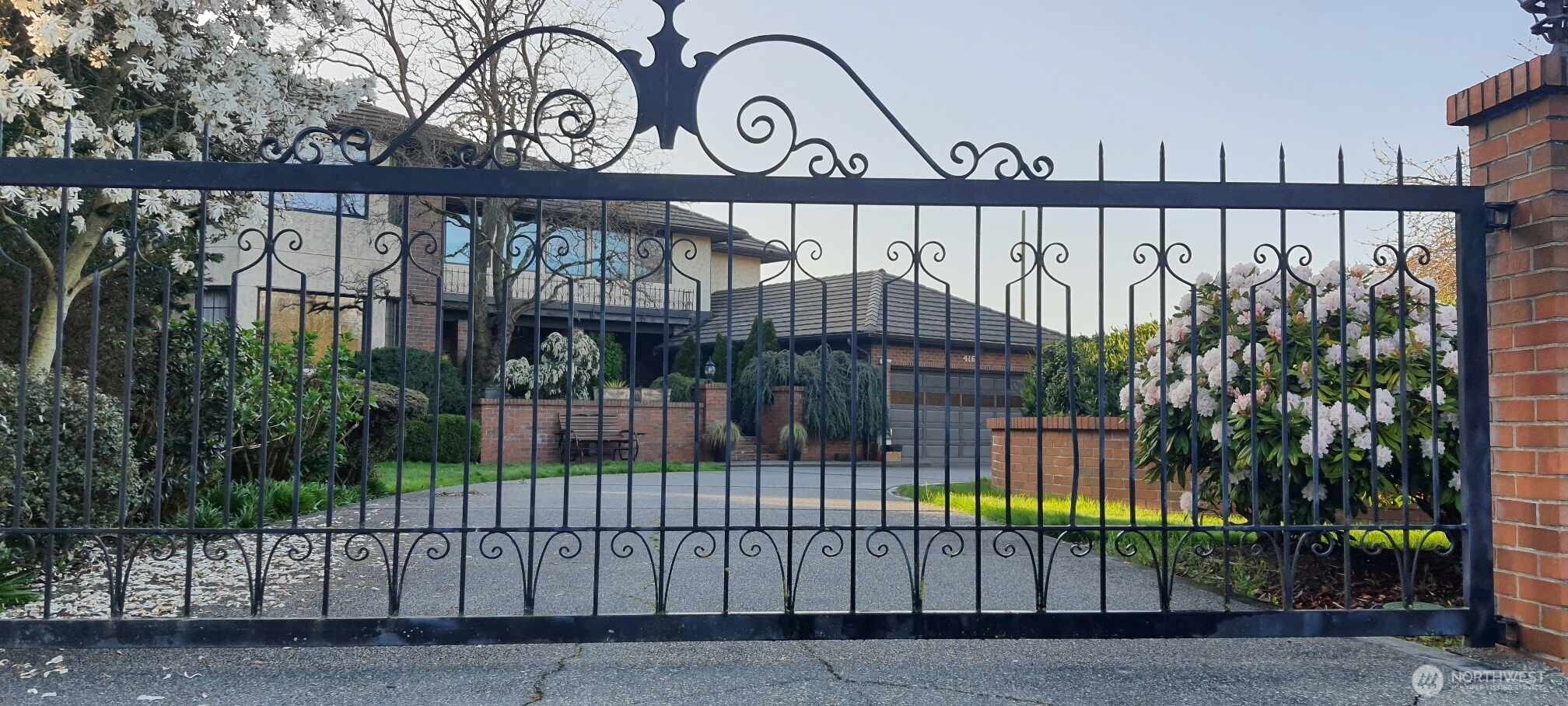 416 Alverson Boulevard Everett, WA 98201 - Photo 5 of 39