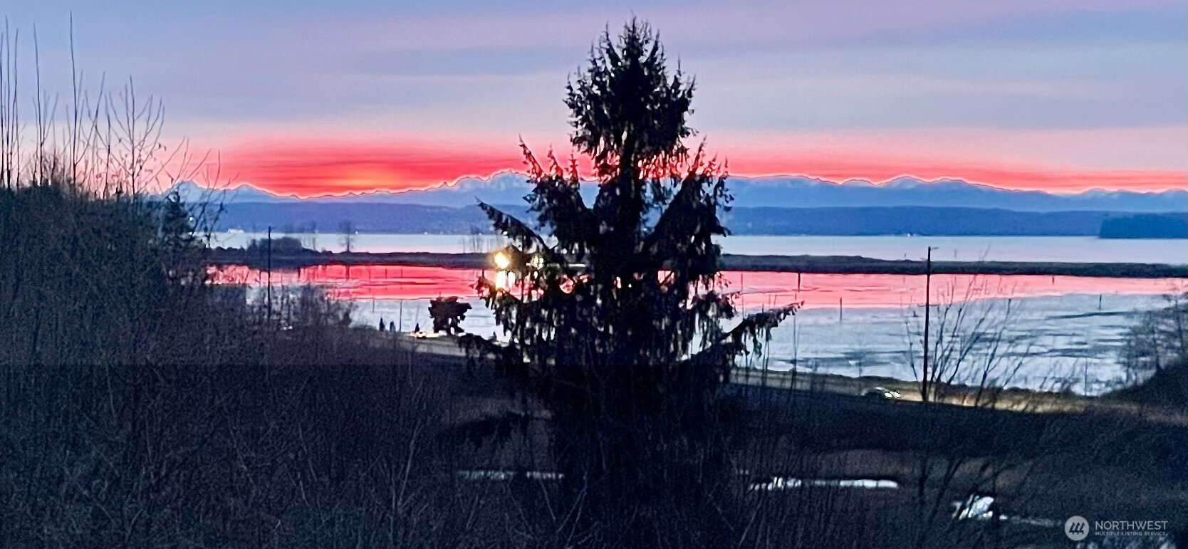 416 Alverson Boulevard Everett, WA 98201 - Photo 6 of 39