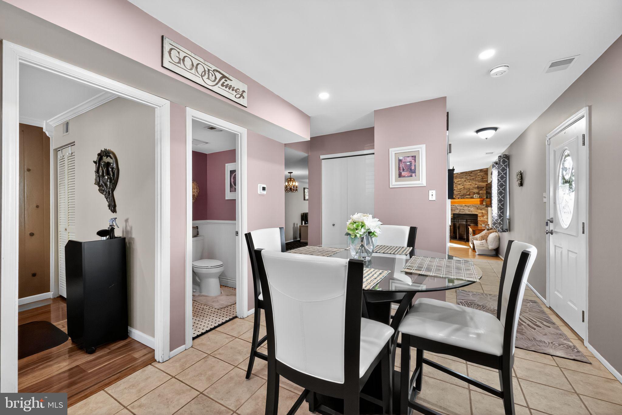 1112 Selmer Road Philadelphia, PA 19116 - Photo 12 of 30 Gallery Image 12