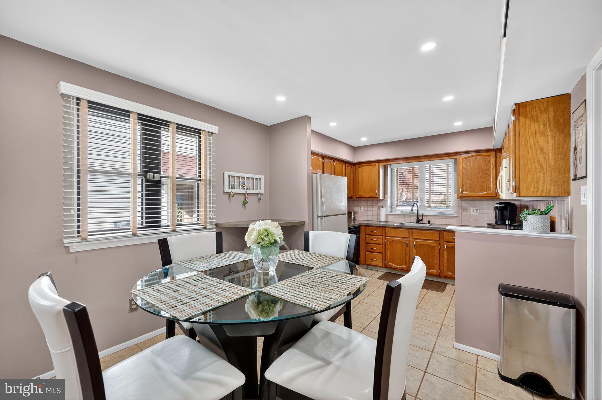 1112 Selmer Road Philadelphia, PA 19116 - Photo 15 of 30 Gallery Image 15