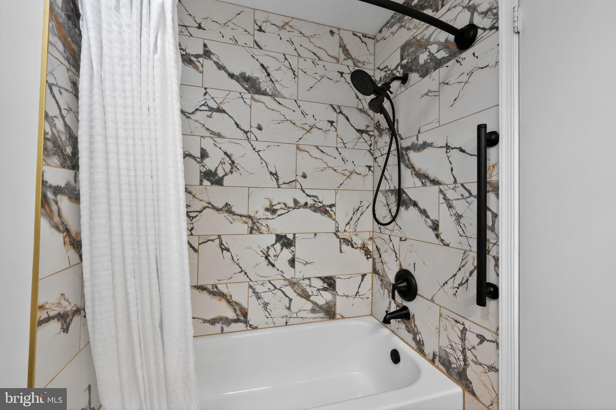 1112 Selmer Road Philadelphia, PA 19116 - Photo 21 of 30 Gallery Image 21