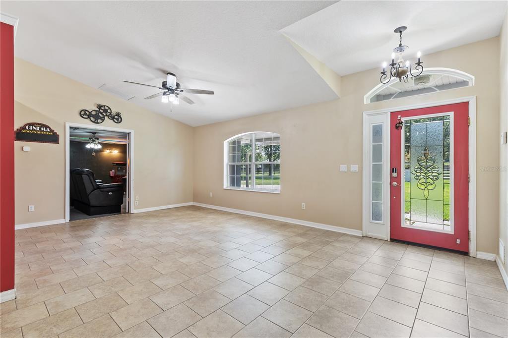 2607 Southeast 156th Place Road Summerfield, FL 34491 - Photo 5 of 31 Gallery Image 5