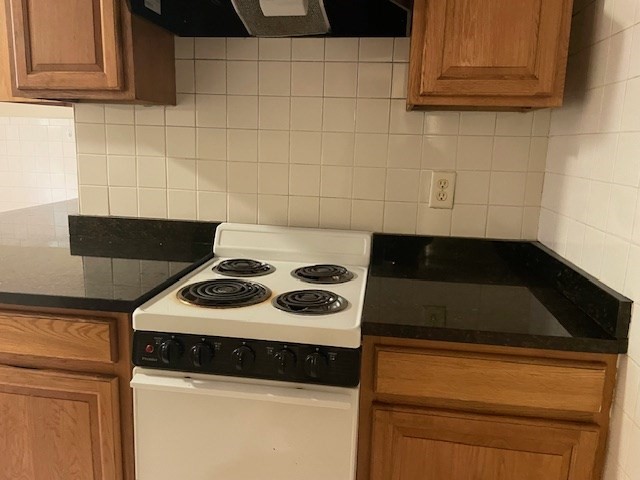 8 A Boylston Street, Unit 2D Worcester, MA 01605 - Photo 4 of 8