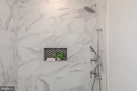 $475,000 | 933 N Street Northwest, Unit 101, Washington, DC 20001