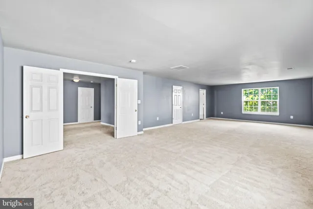 $580,000 | 30 Stanley Loop, Fredericksburg, VA 22406