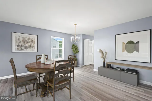 $580,000 | 30 Stanley Loop, Fredericksburg, VA 22406