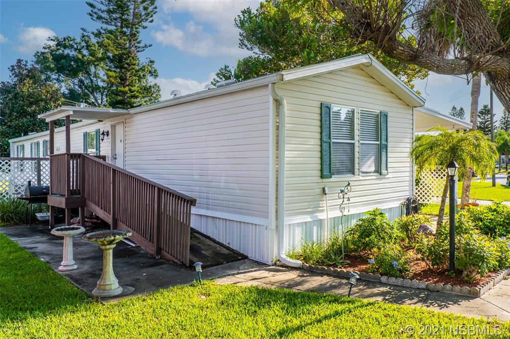 123 Cedar Street Edgewater, FL 32141 - Photo 6 of 32 Gallery Image 6