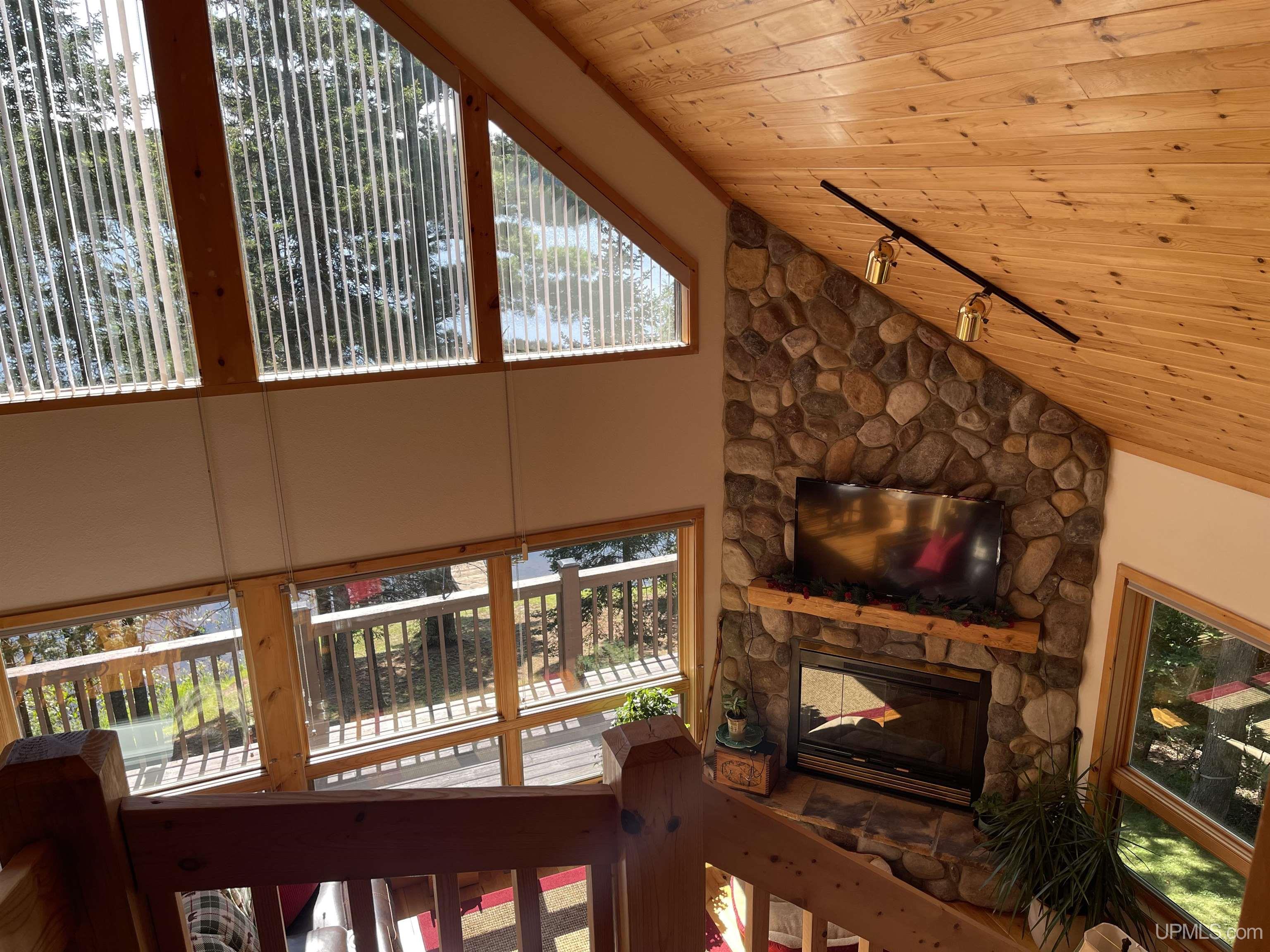 13665 State Line Lake Road East Marenisco, MI 49947 - Photo 4 of 20 Gallery Image 4
