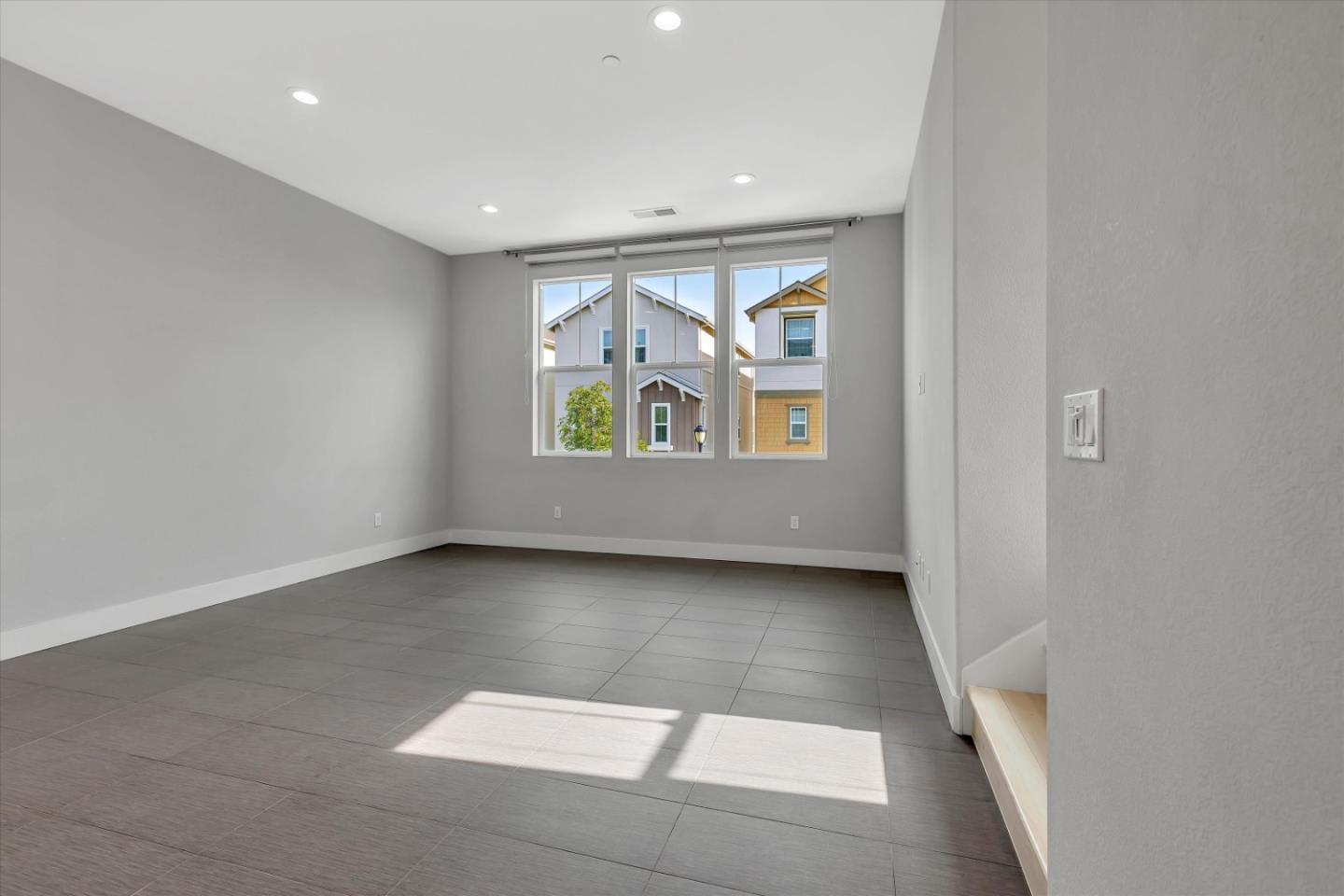 5533 Azalea Way Newark, CA 94560 - Photo 9 of 64