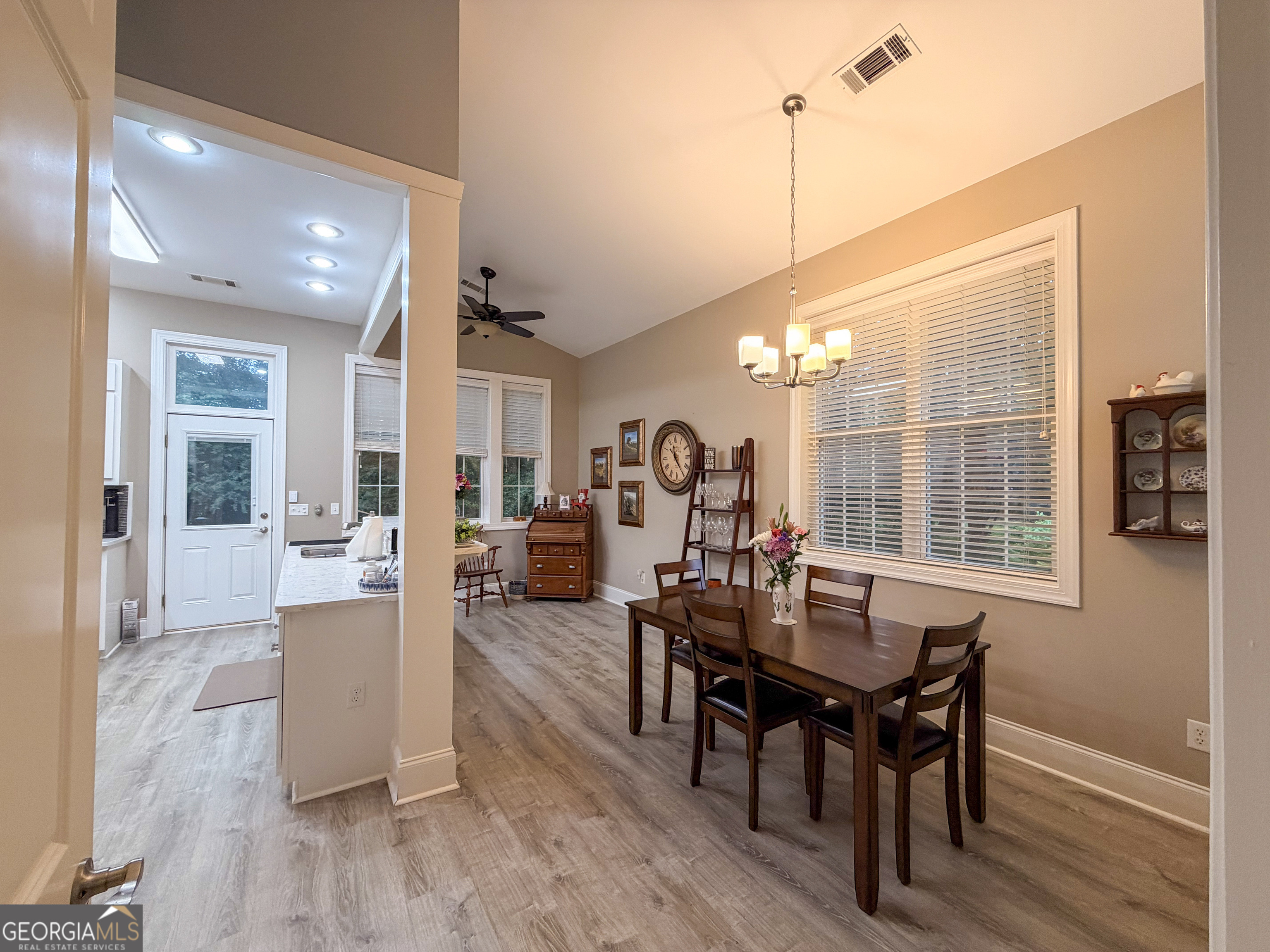 303 Winchester Court Dublin, GA 31021 - Photo 11 of 39