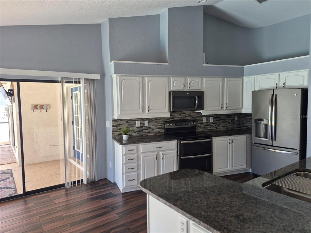 26 Ridgecroft Lane Safety Harbor, FL 34695 - Photo 7 of 23