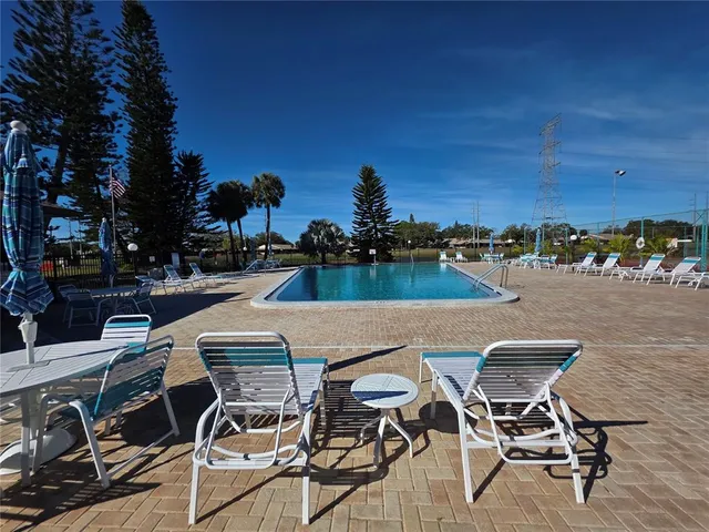 $165,000 | 1503 16th Circle Southeast, Largo, FL 33771