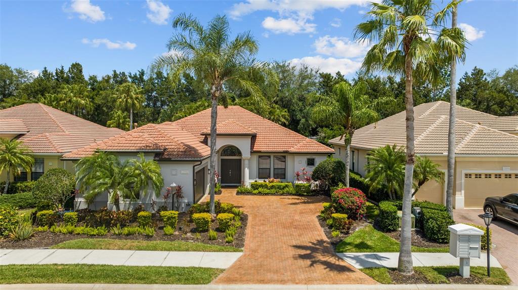13906 Siena Loop Lakewood Ranch, FL 34202 - Photo 2 of 67 Gallery Image 2