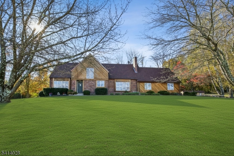 193 Parker Road Long Valley, NJ 07853 - Photo 10 of 13 a house view with a garden space