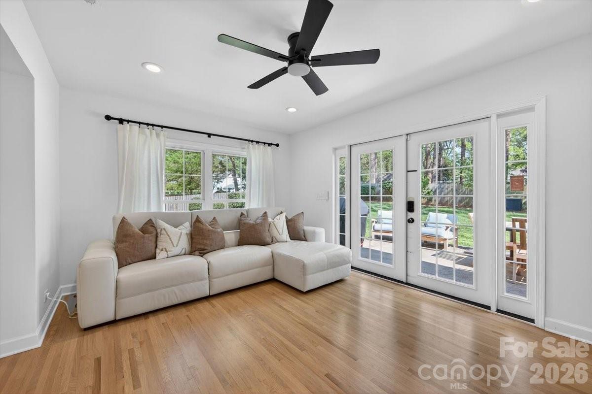 3817 Flowerfield Road Charlotte, NC 28210 - Photo 19 of 36