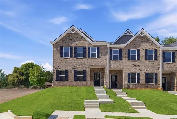 $364,340 | 3643 Parkway James Drive, Snellville, GA 30039