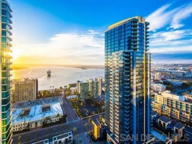 $5,000 | 1262 Kettner Boulevard, Unit 1004, San Diego, CA 92101